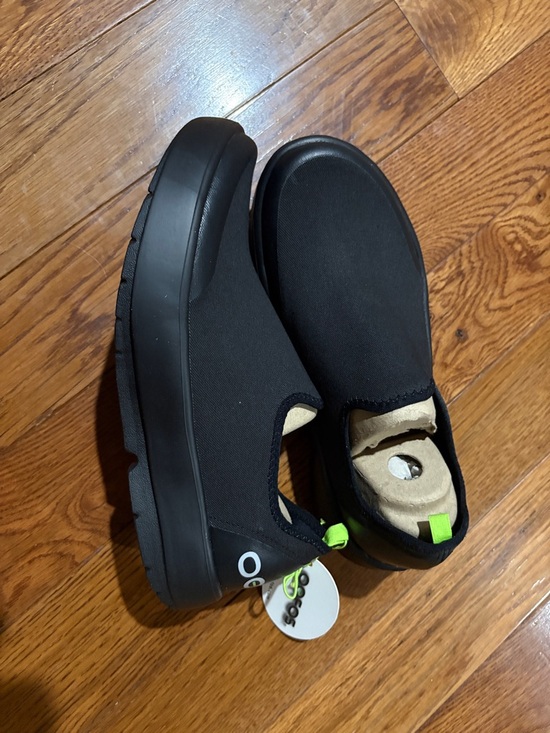 OOFOS Shoes - OOFOS Womens Black Slip-On Sneakers with Lime Pull Tabs